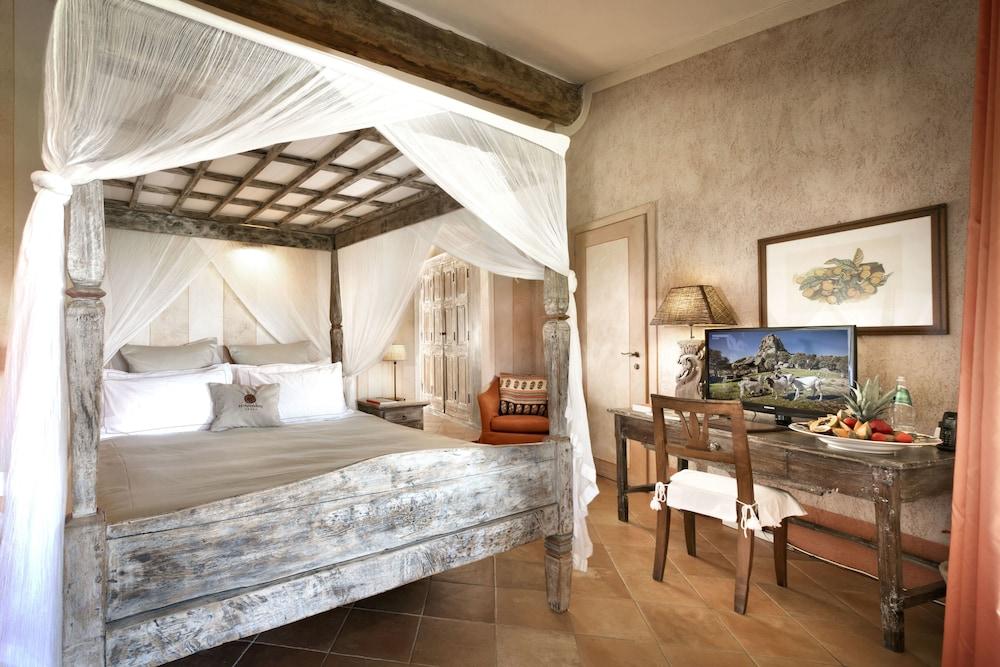Petra Segreta & 5* San Pantaleo